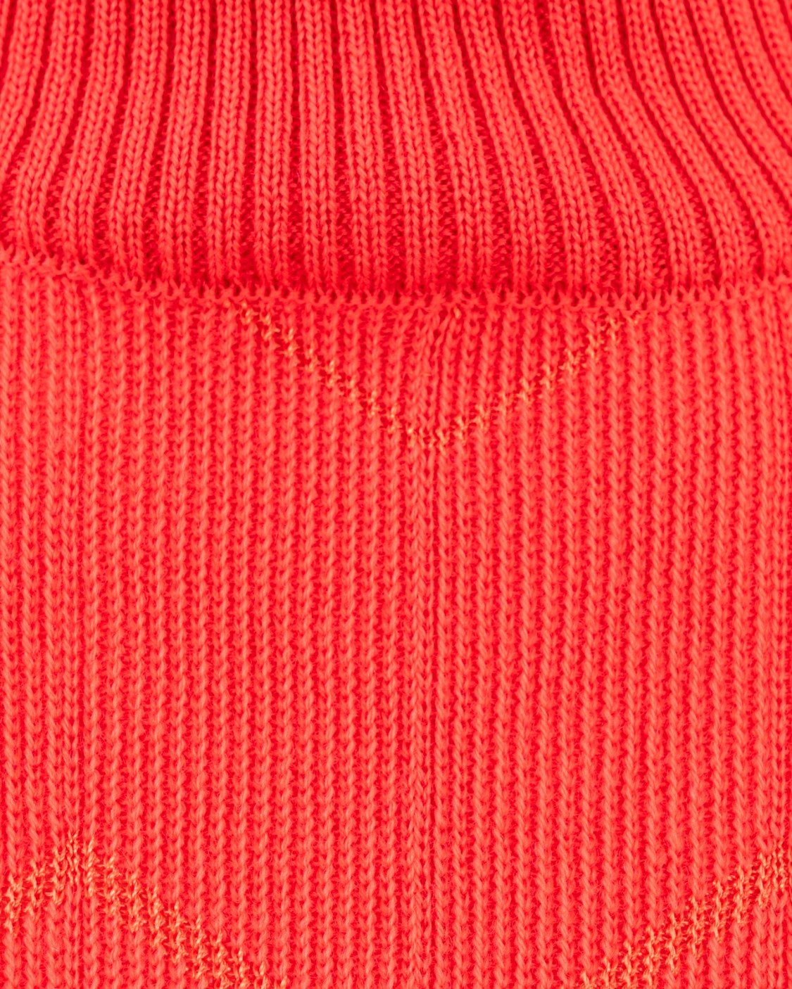 shop MISSONI Saldi Lupetto: Missoni lupetto lavorato a maglia.
Maglia leggera.
Tinta unita.
Collo alto.
Maniche lunghe.
Composizione: 60% Lana, 40% Viscosa.
Fabbricato in Tunisia.. DS23WN0NBK027A-81662 number 1257719